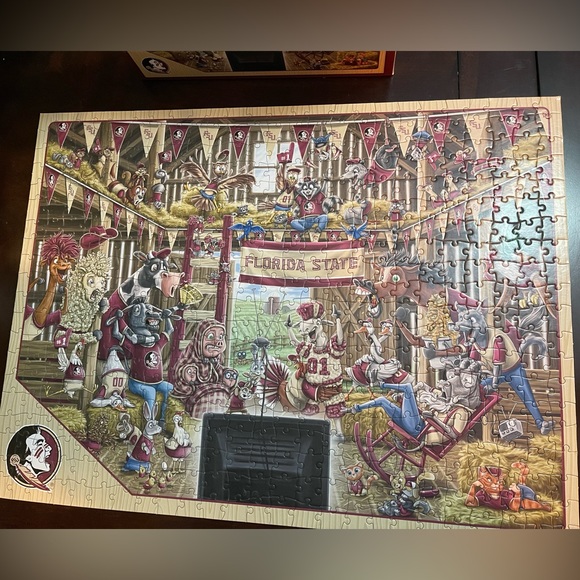 FSU “Barnyard Fans” 500 piece puzzle - Picture 2 of 6